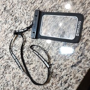 Underwater phone holder